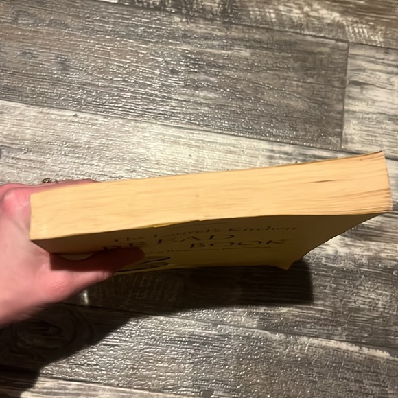 VTG 1984 bread book • a guide to whole-grain breadmaking - Picture 16 of 16